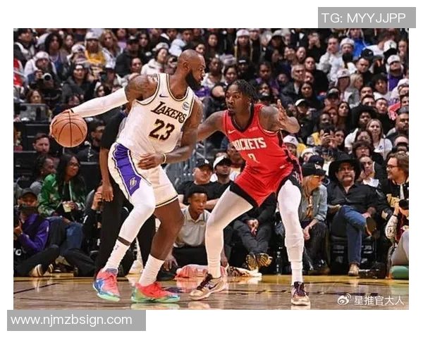 湖人本赛季输球的12场比赛分差均达到两位数，场均输18.7分